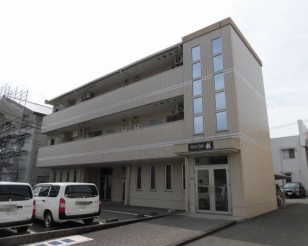 高知市北川添３階建て３階２DKの角部屋♪