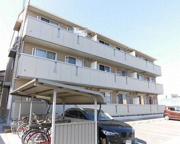 高知市南御座、３階建て１階１ＬＤＫの角部屋♪